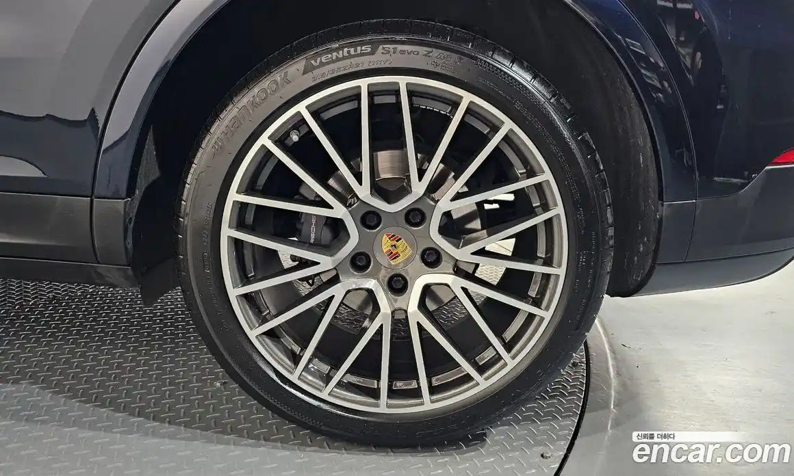 Porsche Cayenne 2021 3.0 автомат (гидро), фото 7
