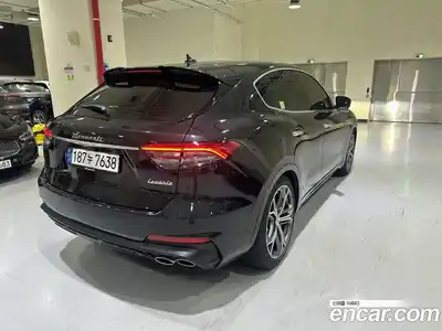 Maserati Levante 2023 3.0 гидро, миниатюра 2