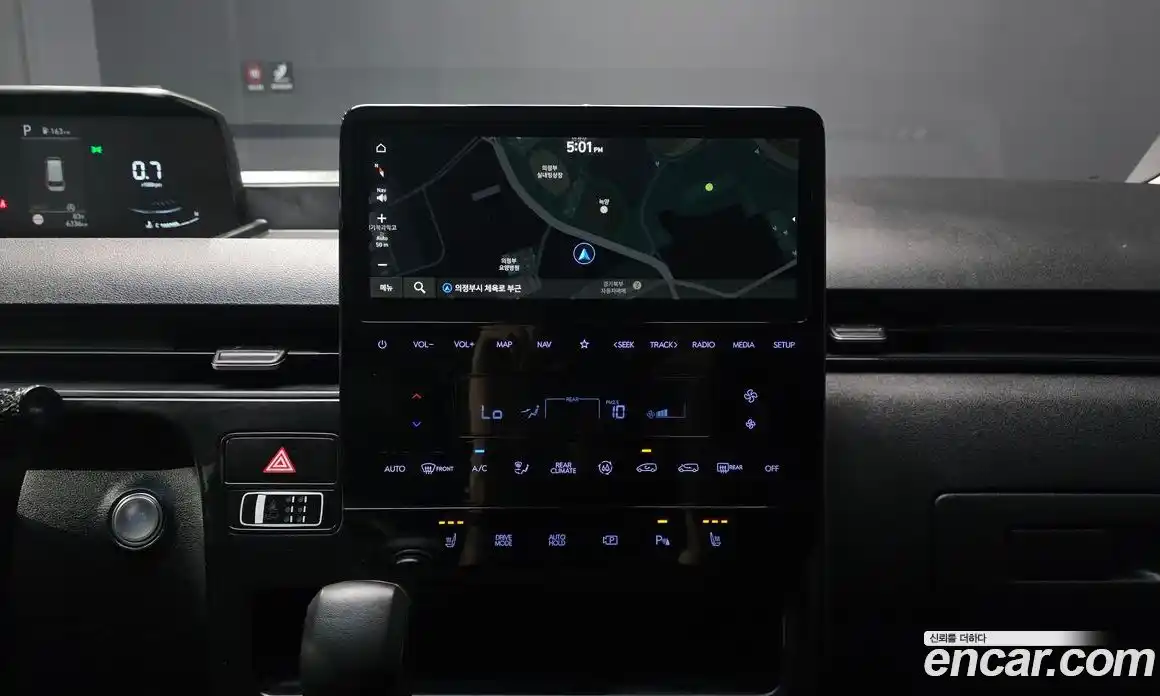 Hyundai Staria 2025 2.2 автомат (гидро), фото 20