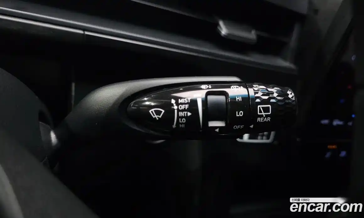 Hyundai Staria 2025 2.2 автомат (гидро), фото 28