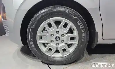 Hyundai Staria 2025 2.2 автомат (гидро), миниатюра 5