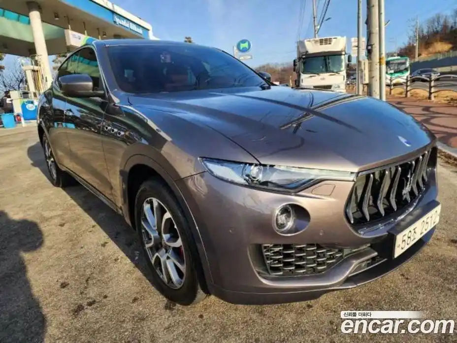 Maserati Levante 2016 3.0 гидро, фото 3