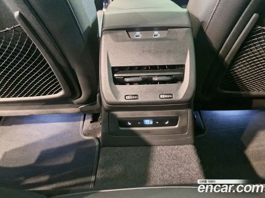 Audi A5 2025 2.0 автомат (гидро), фото 14