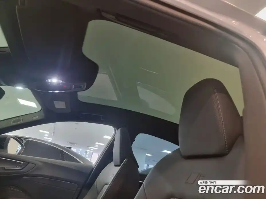 Audi A5 2025 2.0 автомат (гидро), фото 16