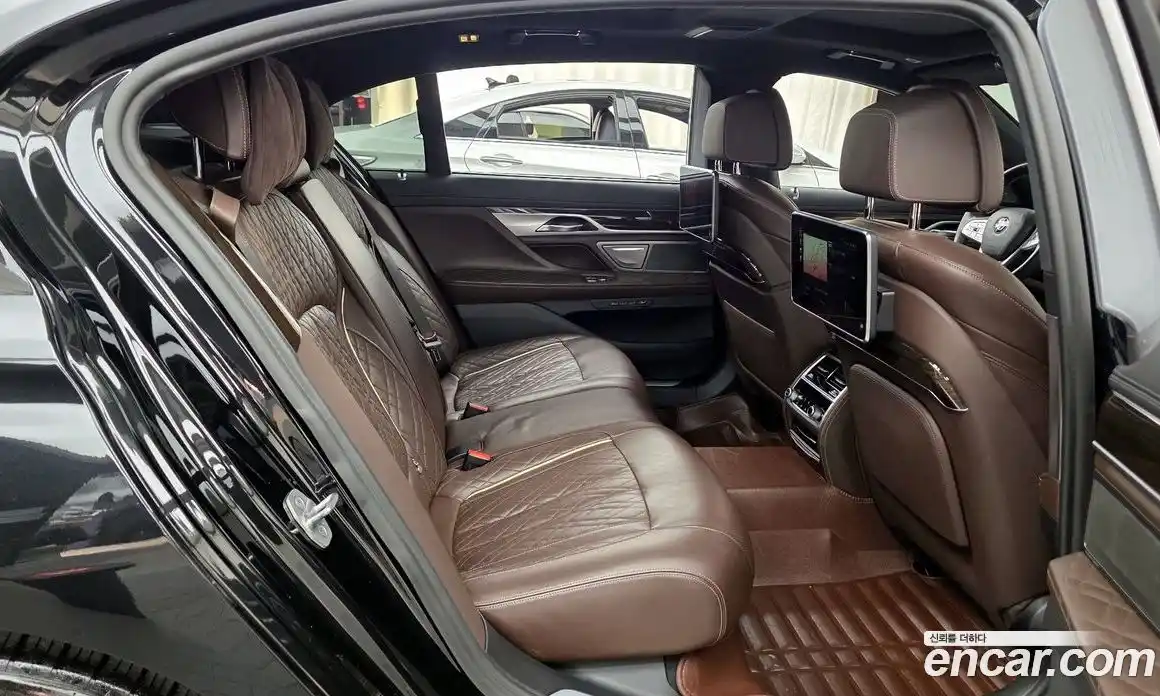 BMW 7 серия 2020 3.0 автомат (гидро), фото 18