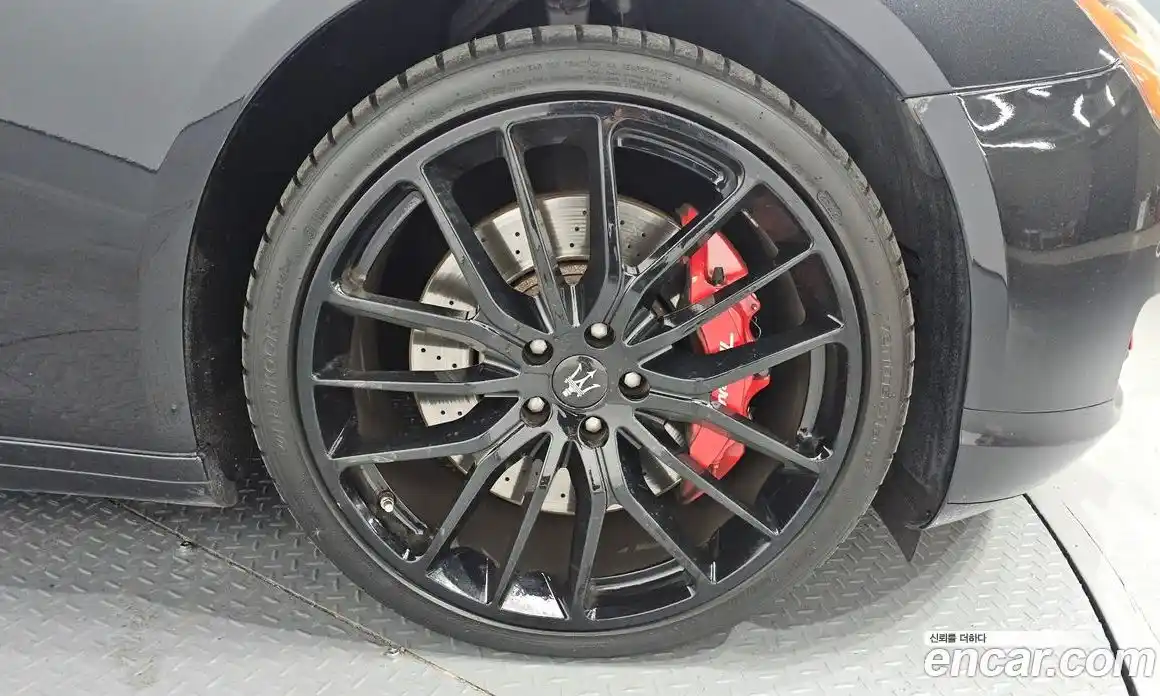 Maserati Quattroporte 2014 3.8 гидро, фото 5