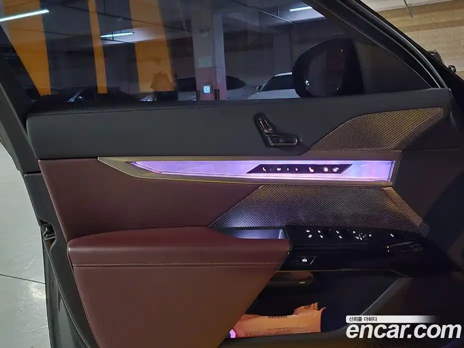BMW 7 серия 2023 3.0 автомат (гидро), фото 15