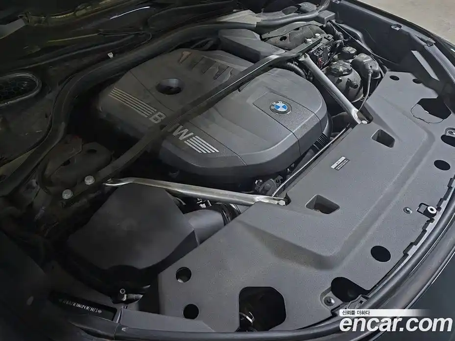 BMW 7 серия 2023 3.0 автомат (гидро), фото 19