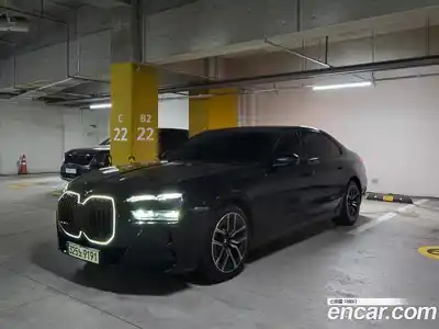 BMW 7 серия 2023 3.0 автомат (гидро), миниатюра 3
