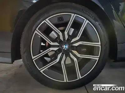 BMW 7 серия 2023 3.0 автомат (гидро), миниатюра 6