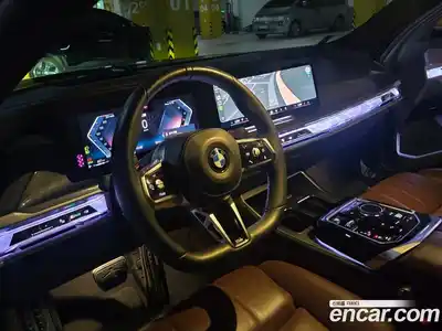 BMW 7 серия 2023 3.0 автомат (гидро), миниатюра 9