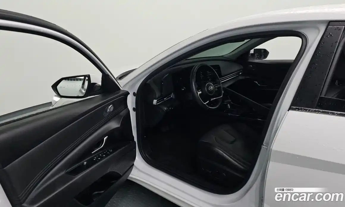 Hyundai Avante 2025 1.6 автомат (гидро), фото 13