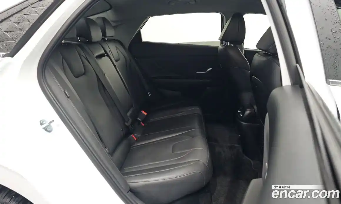Hyundai Avante 2025 1.6 автомат (гидро), фото 17