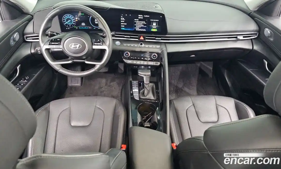 Hyundai Avante 2025 1.6 автомат (гидро), фото 10