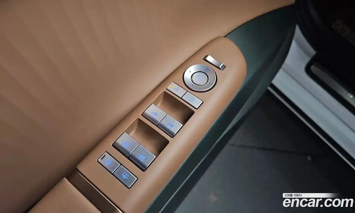 Hyundai Grandeur 2025 1.6 автомат (гидро), фото 29