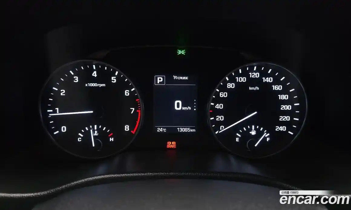 Hyundai Avante 2015 1.6 автомат (гидро), фото 11
