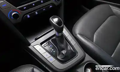 Hyundai Avante 2015 1.6 автомат (гидро), миниатюра 12