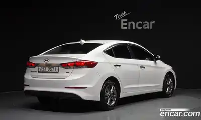 Hyundai Avante 2015 1.6 автомат (гидро), миниатюра 2