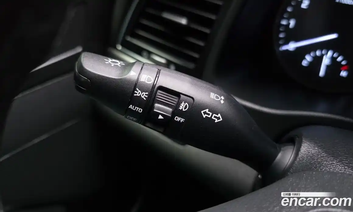 Hyundai Avante 2015 1.6 автомат (гидро), фото 24