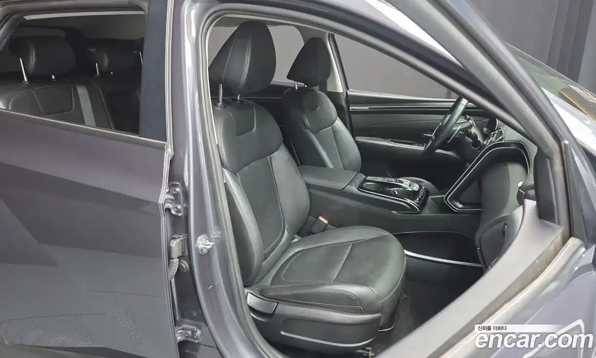 Hyundai Tucson 2023 2.0 автомат (гидро), фото 18