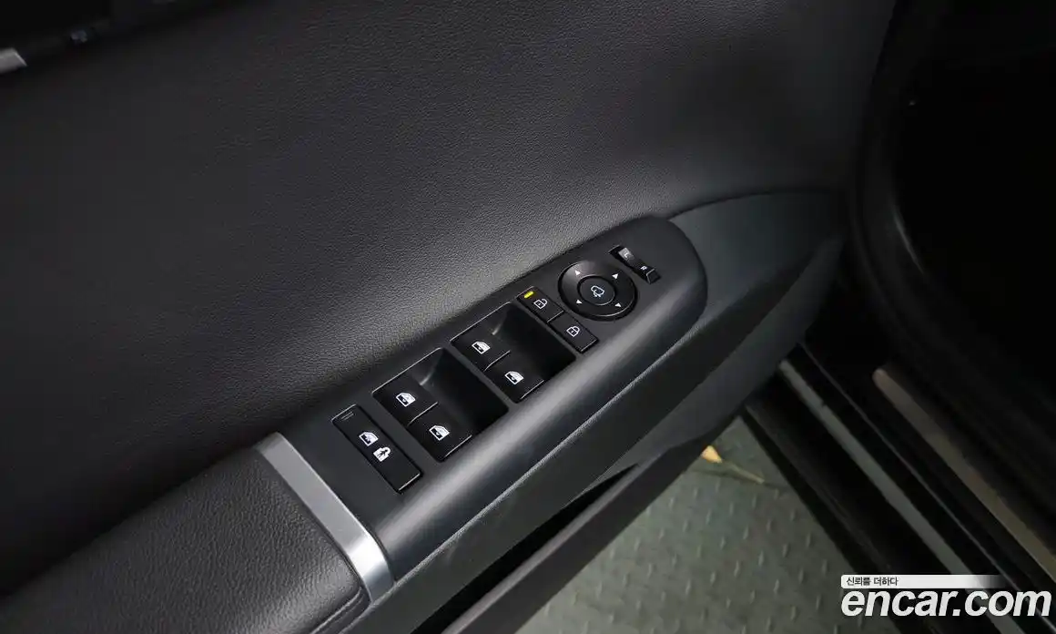 Hyundai Grandeur 2023 3.5 автомат (гидро), фото 30