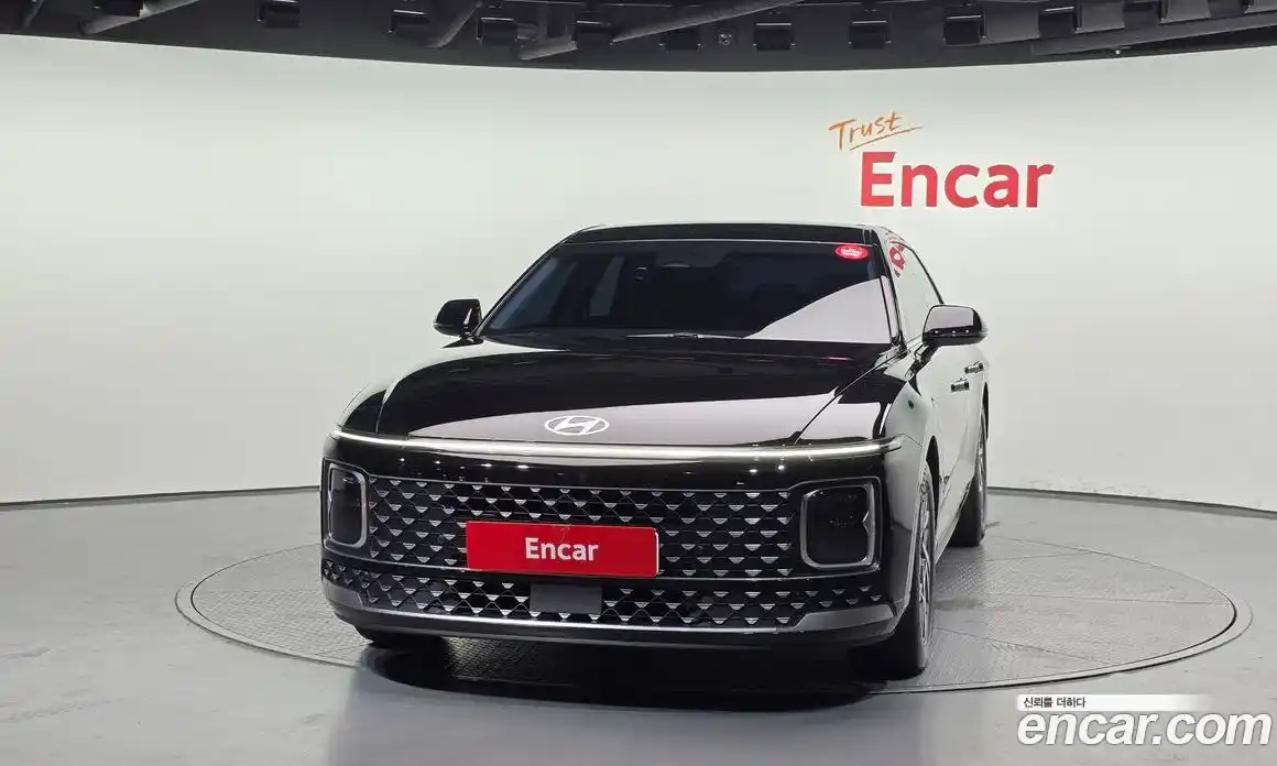 Hyundai Grandeur 2023 3.5 автомат (гидро), фото 3