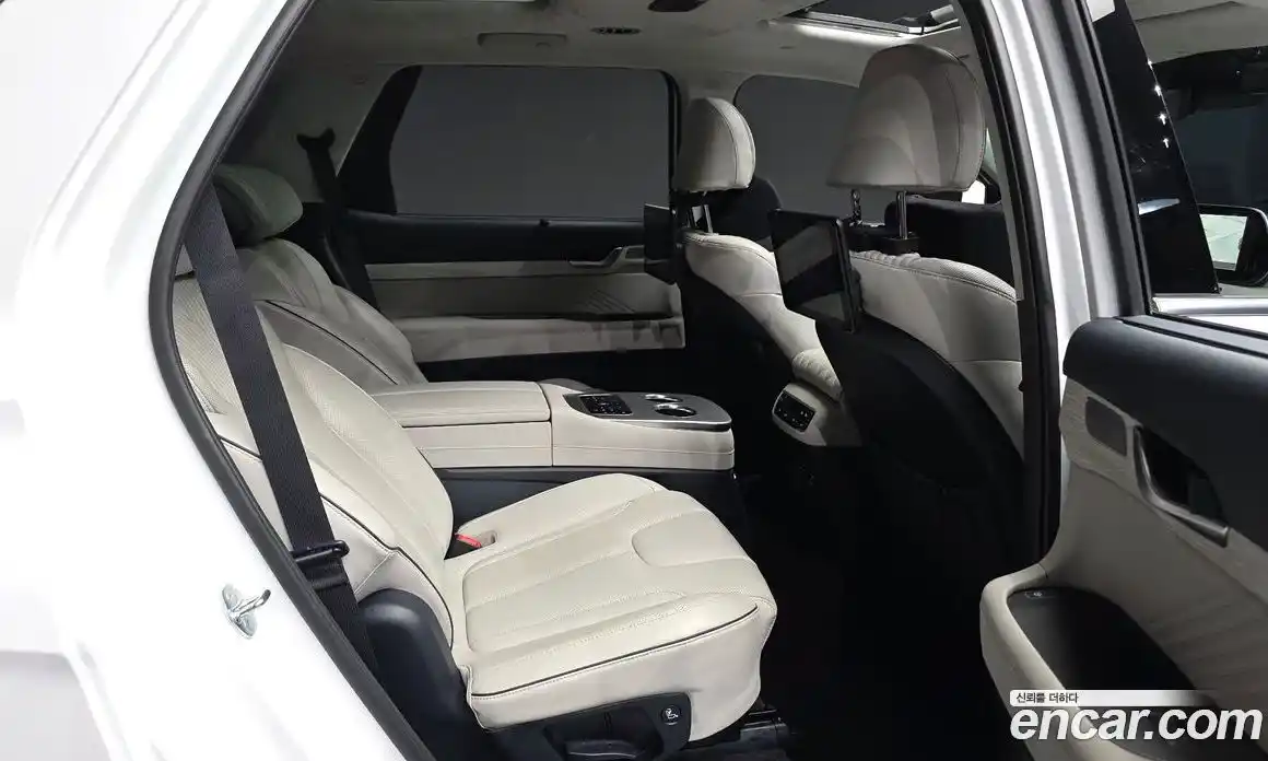 Hyundai Palisade 2023 3.8 автомат (гидро), фото 12