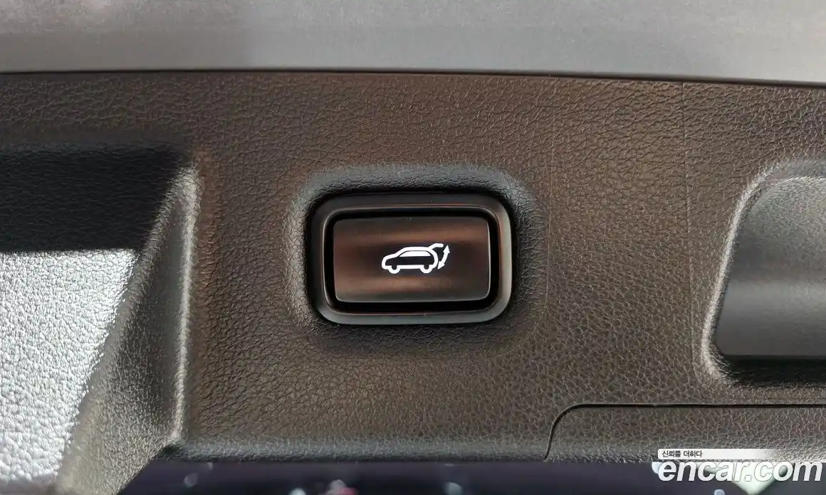 Hyundai Santa Fe 2022 1.6 автомат (гидро), фото 26