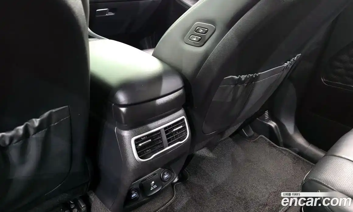 Hyundai Santa Fe 2022 1.6 автомат (гидро), фото 33