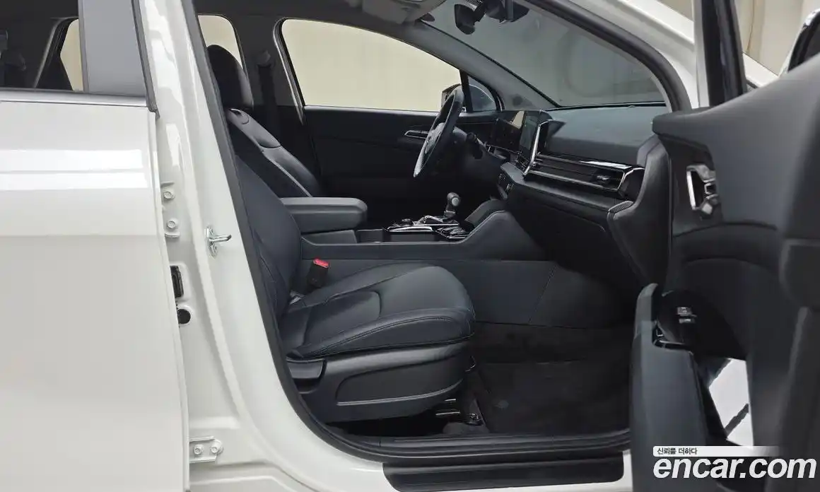 Kia Sportage 2024 1.6 автомат (гидро), фото 16