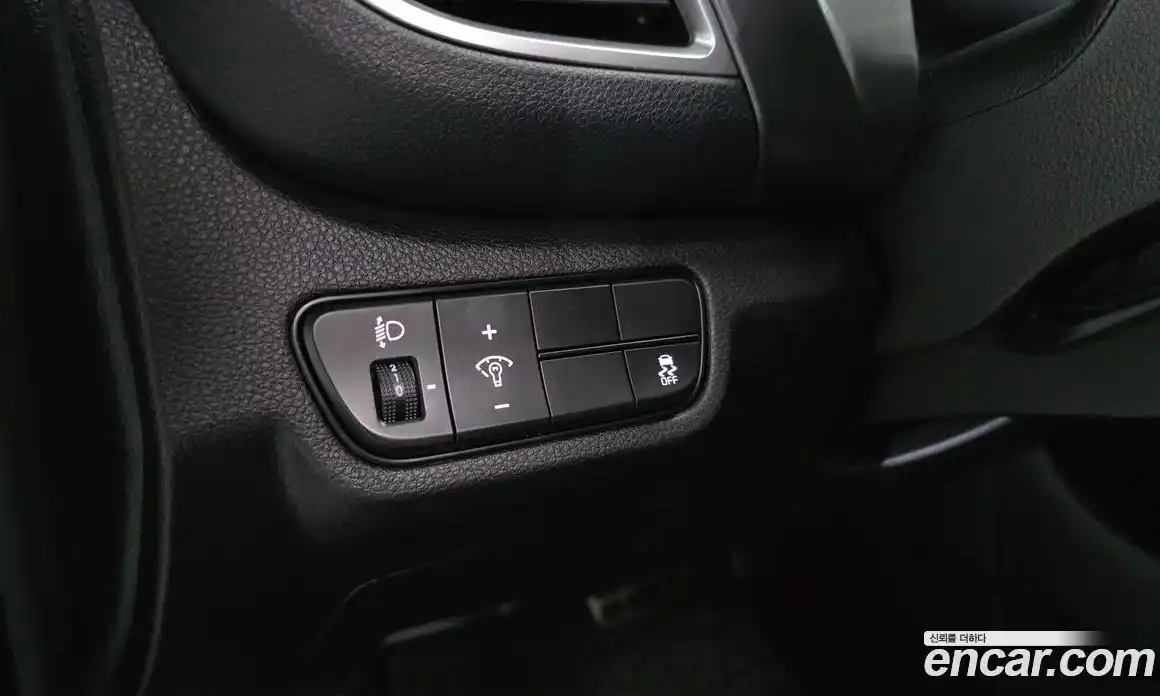 Kia Seltos 2022 1.6 автомат (гидро), фото 17