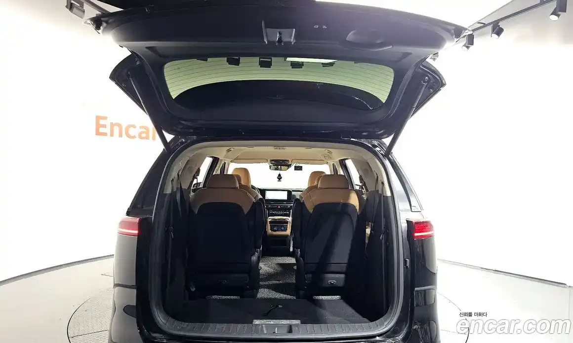 Kia Carnival 2022 2.2 автомат (гидро), фото 23