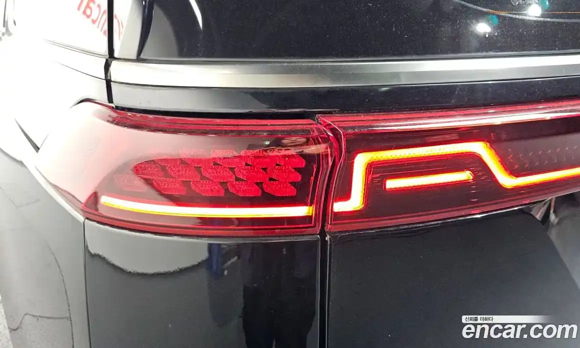 Kia Carnival 2022 2.2 автомат (гидро), фото 9