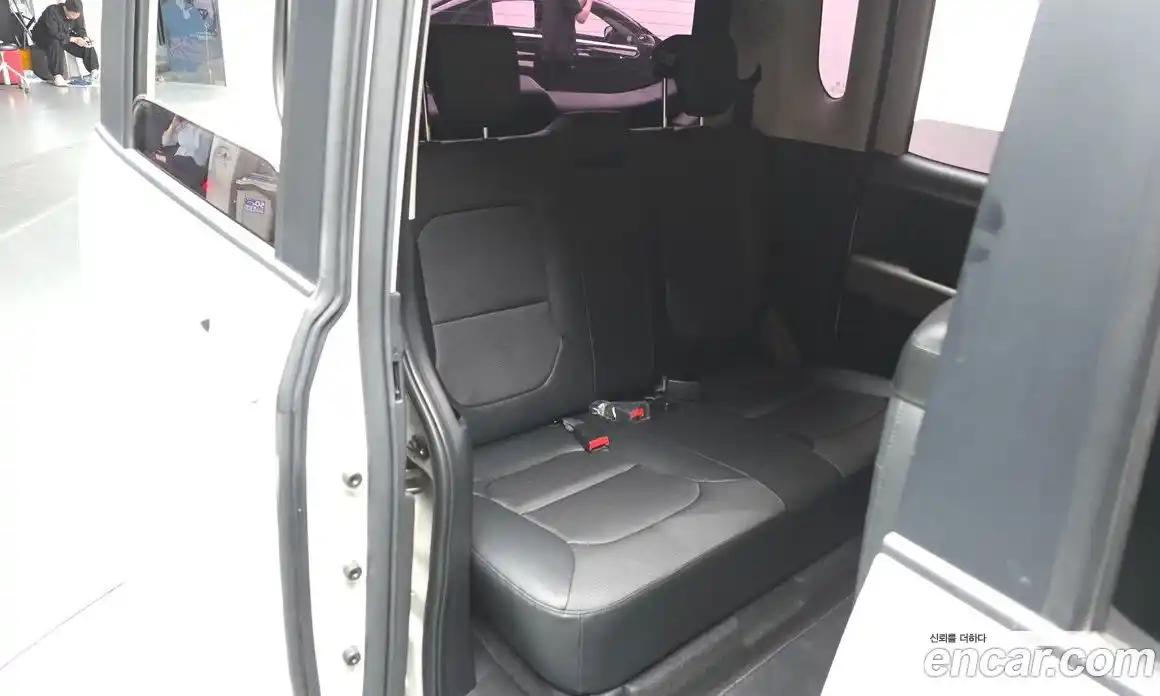 Kia Ray 2019 1.0 автомат (гидро), фото 18