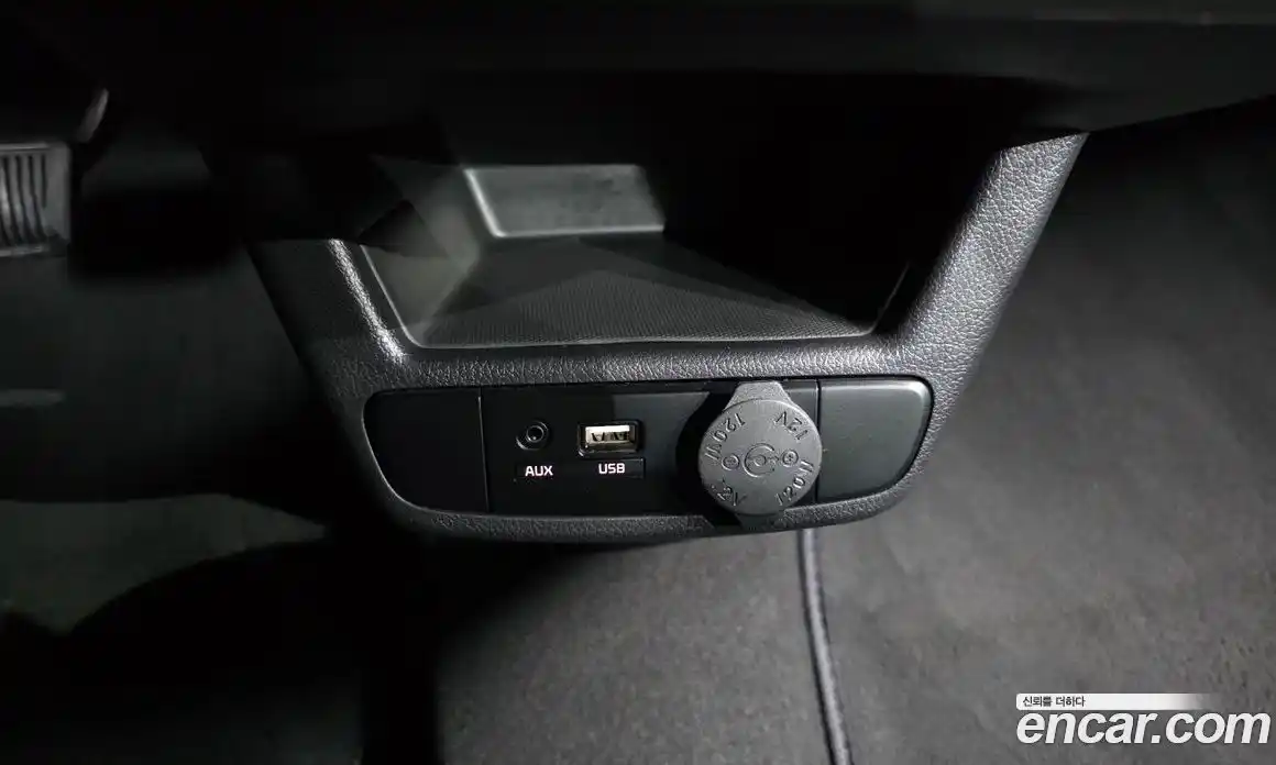 Kia Ray 2019 1.0 автомат (гидро), фото 25
