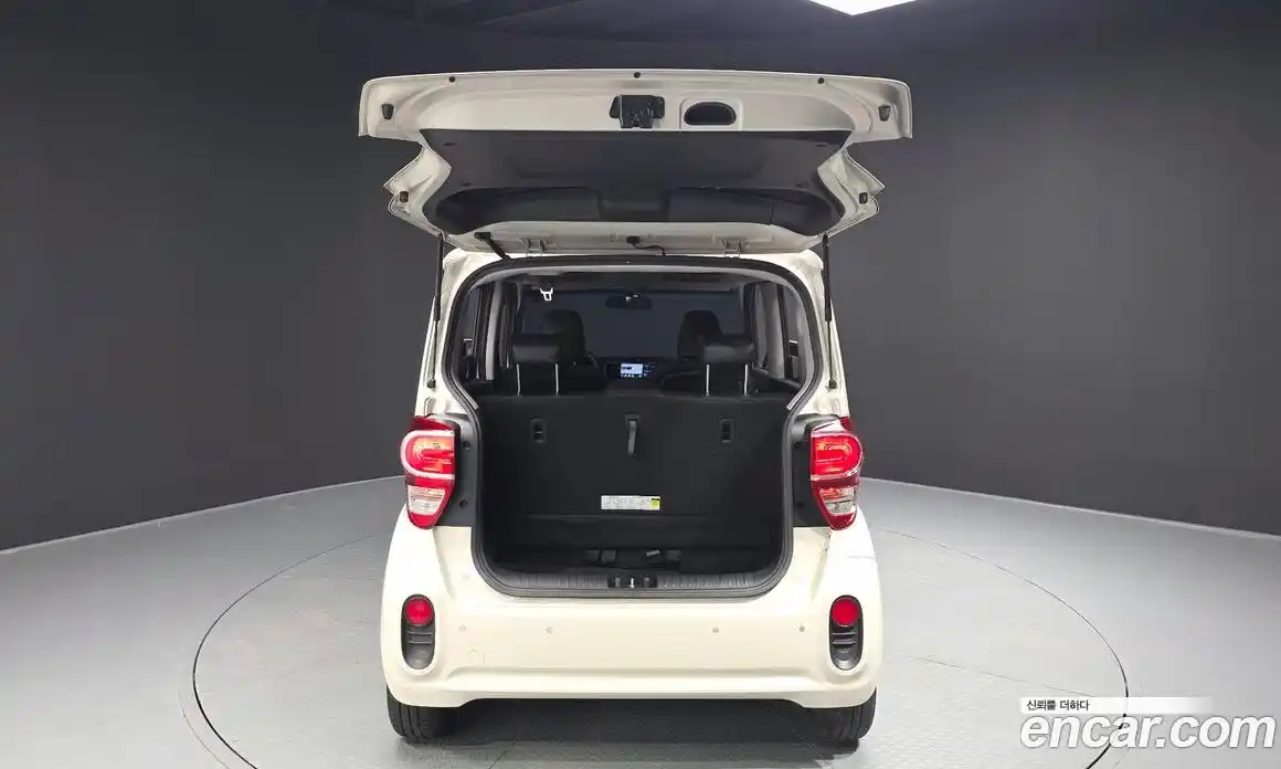 Kia Ray 2019 1.0 автомат (гидро), фото 26