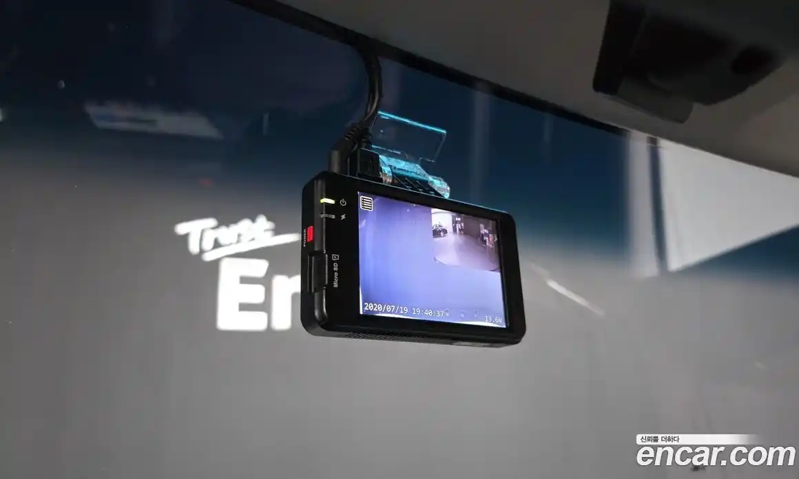 Kia Ray 2019 1.0 автомат (гидро), фото 27