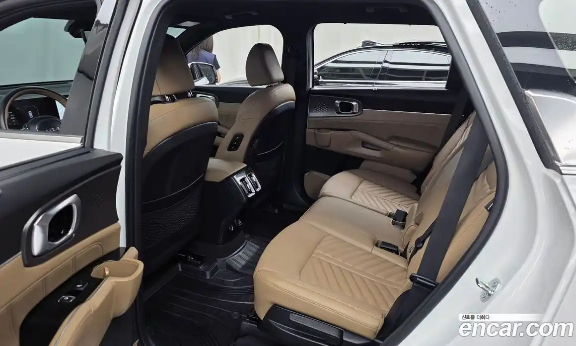 Kia Sorento 2024 1.6 автомат (гидро), фото 16