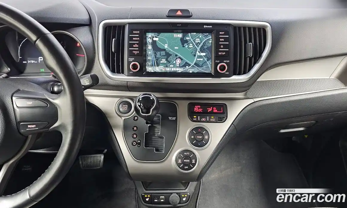 Kia Ray 2019 1.0 автомат (гидро), фото 16