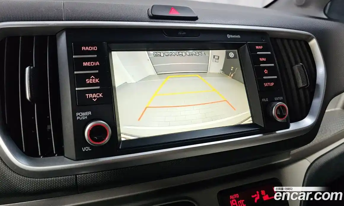 Kia Ray 2019 1.0 автомат (гидро), фото 17