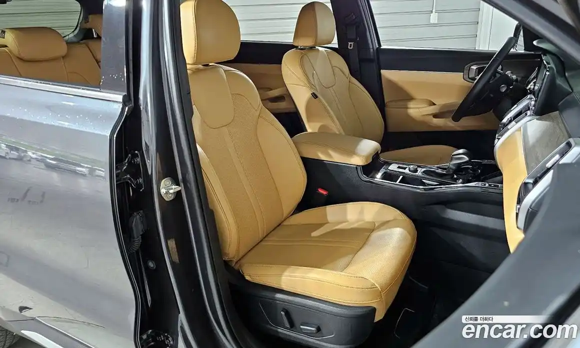 Kia Sorento 2023 2.2 автомат (гидро), фото 11