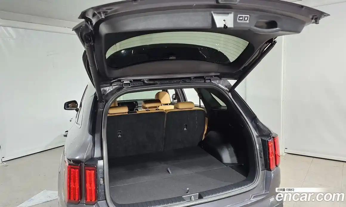Kia Sorento 2023 2.2 автомат (гидро), фото 20