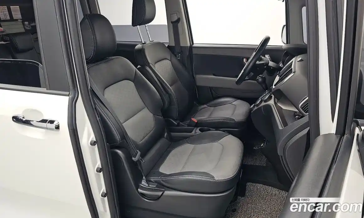 Kia Ray 2021 1.0 автомат (гидро), фото 15