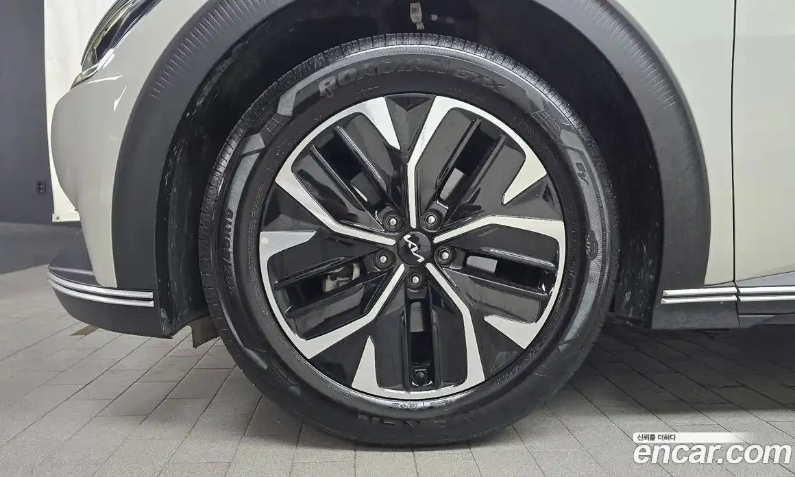 Kia EV6 2022 0.1 автомат (гидро), фото 5