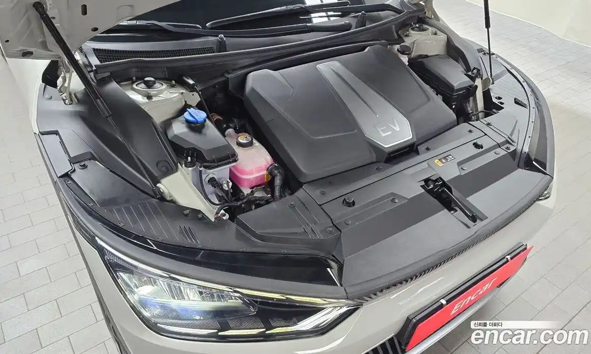 Kia EV6 2022 0.1 автомат (гидро), фото 6