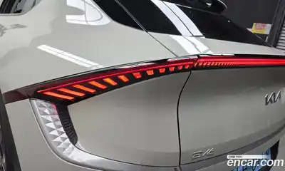 Kia EV6 2022 0.1 автомат (гидро), миниатюра 9