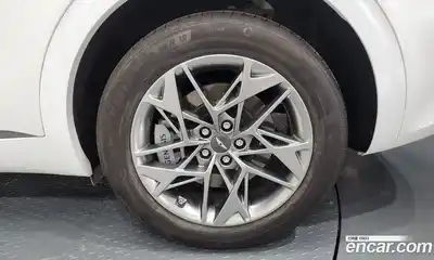 Genesis GV70 2024 2.5 автомат (гидро), миниатюра 7