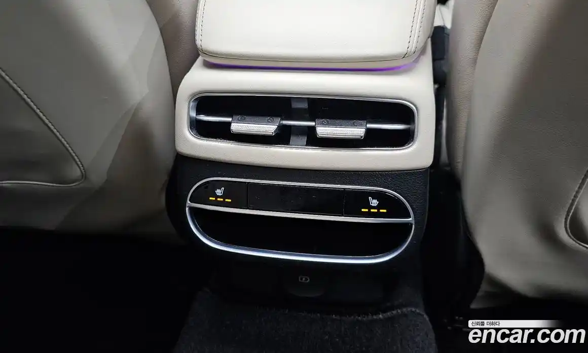 Genesis GV70 2023 2.5 автомат (гидро), фото 24