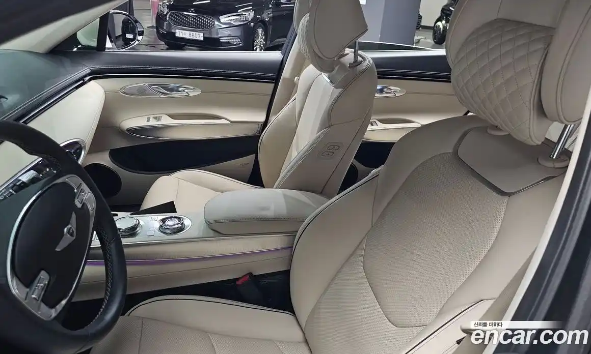 Genesis GV70 2023 2.5 автомат (гидро), фото 40