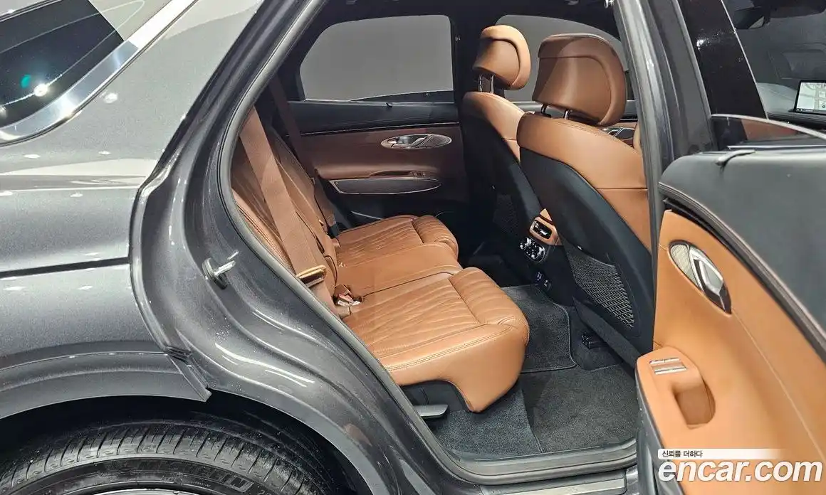 Genesis GV70 2021 3.5 автомат (гидро), фото 17